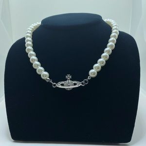 Rhinestone Planet Charm Faux Pearl Beaded Necklace